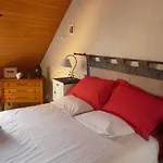 A La Maison Jaune